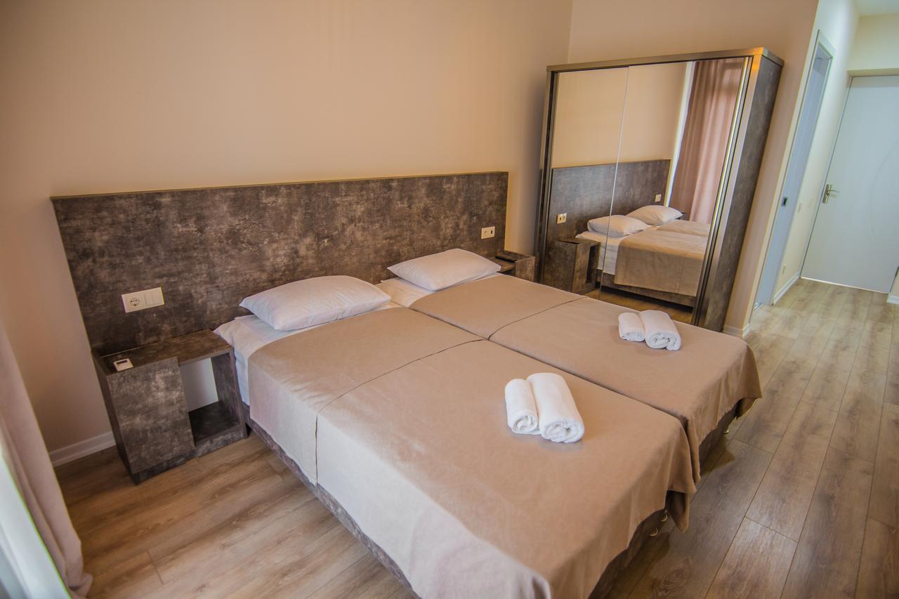 Boutique Hotel Bellevue Szenaki Kültér fotó